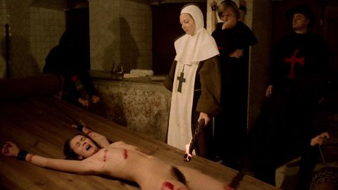 Susan Hemingway - Nude Butt Scenes in Love Letters of a Portuguese Nun (1977)