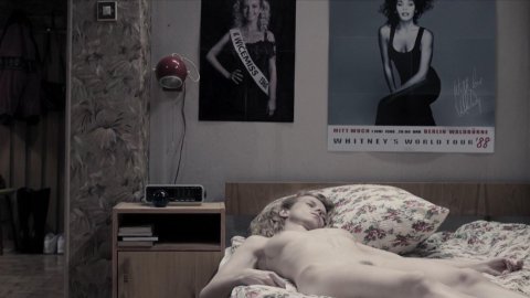 Marta Nieradkiewicz - Nude Butt Scenes in United States of Love (2016)