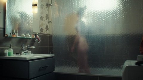 Svetlana Khodchenkova - Nude Butt Scenes in Sterva s01e01 (2016)