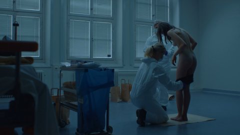 Hanna Ardуhn, Ella Rappich - Nude Butt Scenes in Quicksand s01e01-05 (2019)