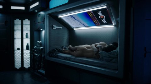 Dominique Tipper - Nude Butt Scenes in The Expanse s03E06 (2018)
