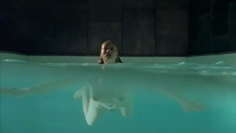 Annika Murjahn - Nude Butt Scenes in Scene of the Crime e439 (1999)