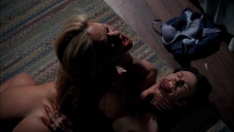 Anna Paquin - Nude Butt Scenes in True Blood s03 (2010)