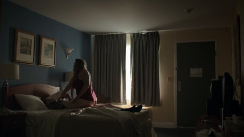 Meredith Holzman - Nude Butt Scenes in The Sinner s01e06 (2017)