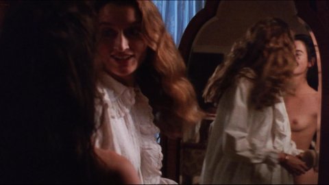 Lena Headey - Nude Butt Scenes in Mrs. Dalloway (1997)