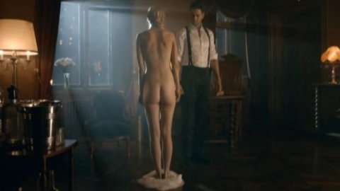 Alina Tomnikov - Nude Butt Scenes in Nymphs s01e07 (2013)