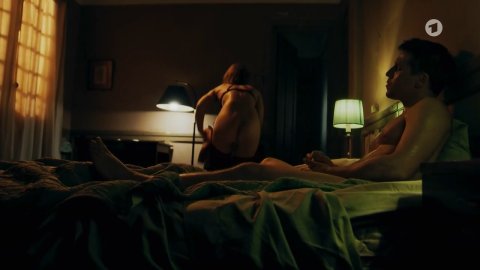 Heike Makatsch - Nude Butt Scenes in Zielfahnder: Blutiger Tango (2019)