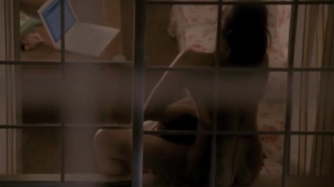 Ginnifer Goodwin - Nude Butt Scenes in Big Love s02e08 (2008)
