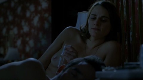 Barbara Ruiz-Tagle, Annie Fink - Nude Butt Scenes in Broken Panties (2018)